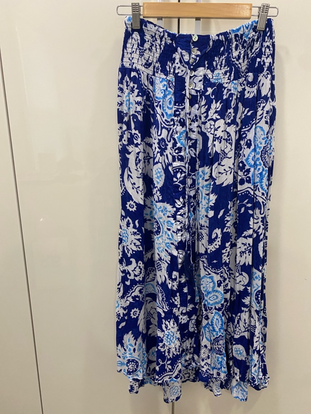 Rachel Zoe Blue and White Printed Paisley Maxi Skirt